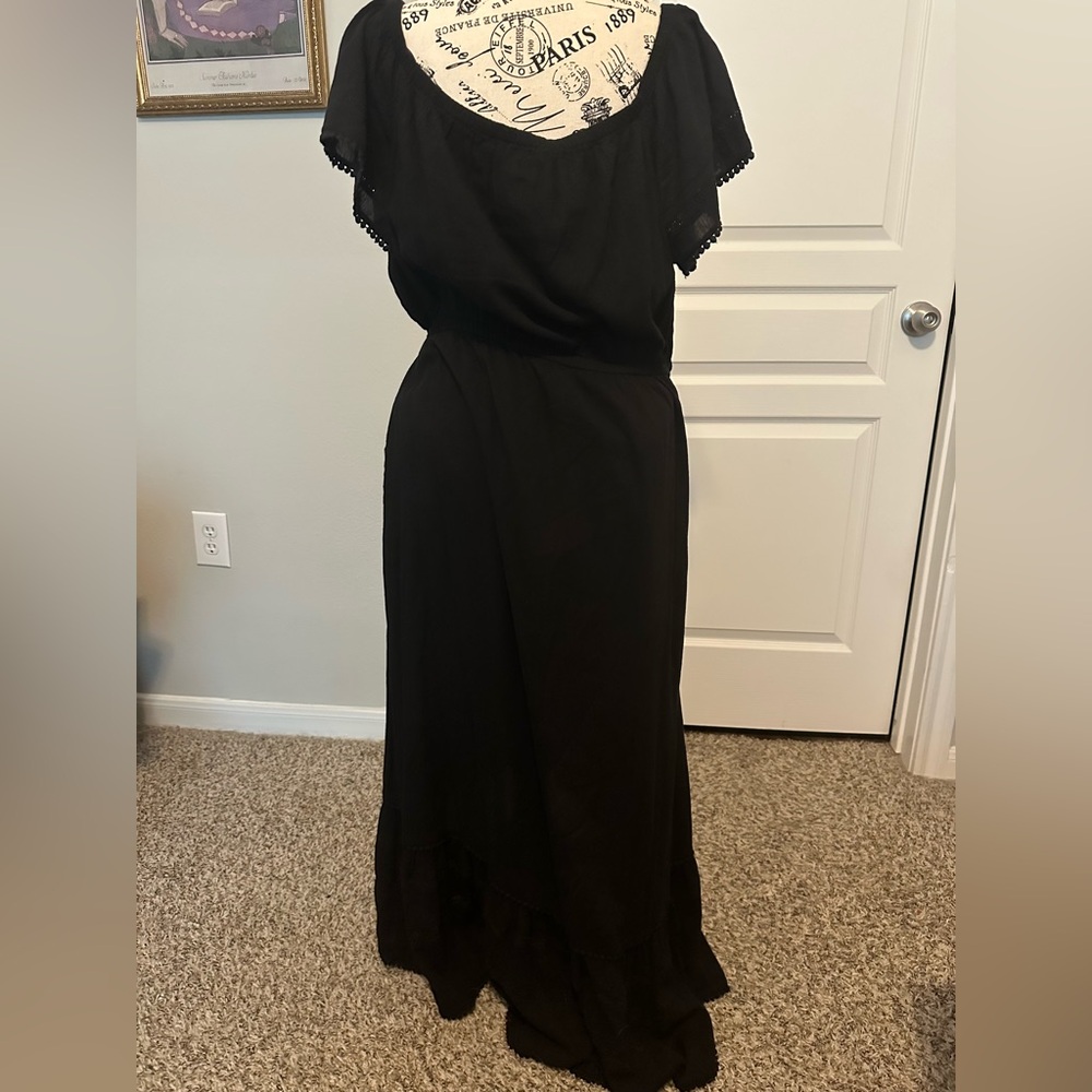 Elegant Black Button-Down Dress